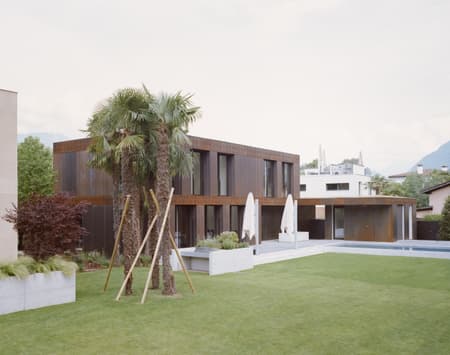LIH Residence